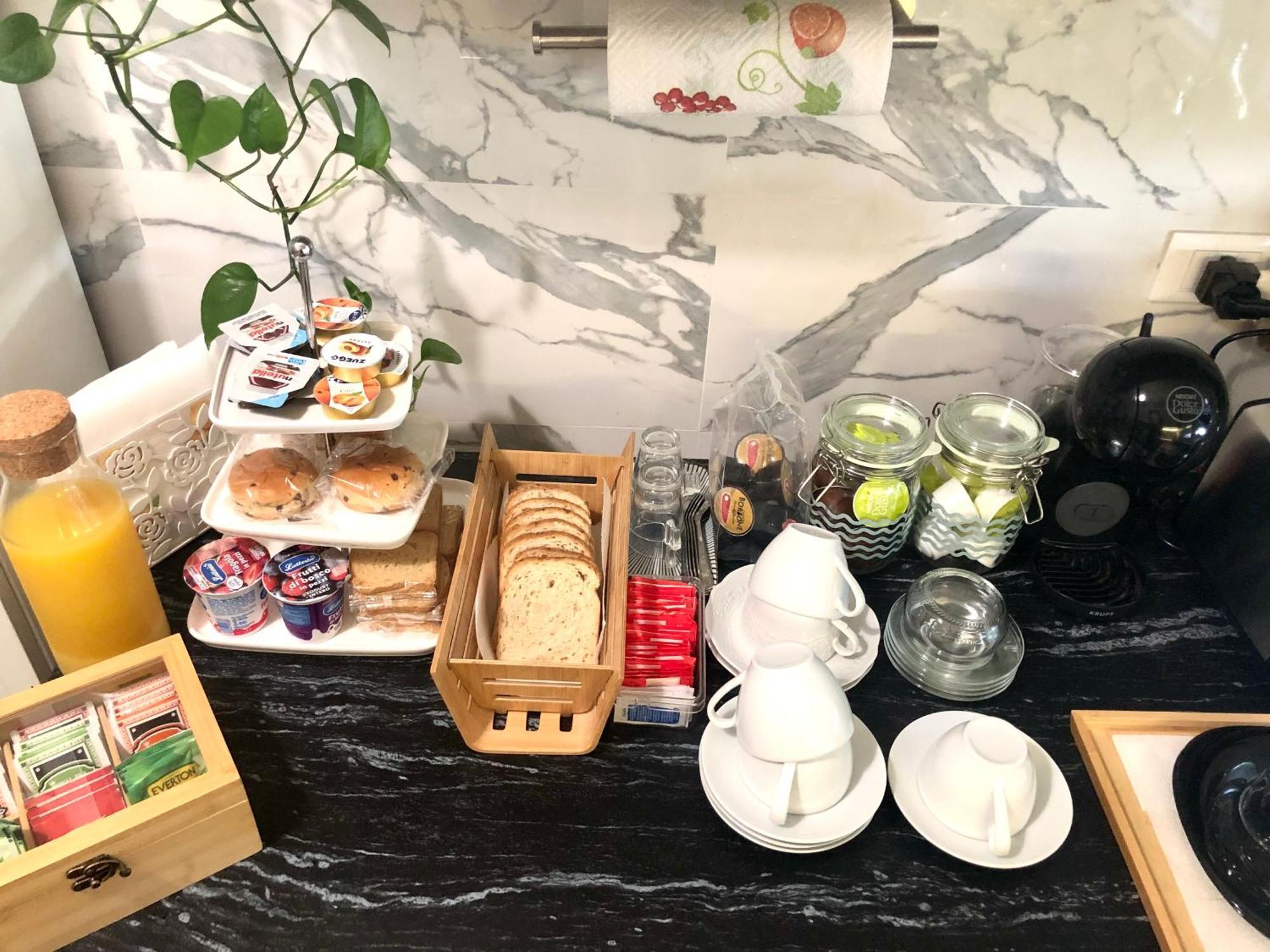 Serenity B&B 布雷西亚 外观 照片