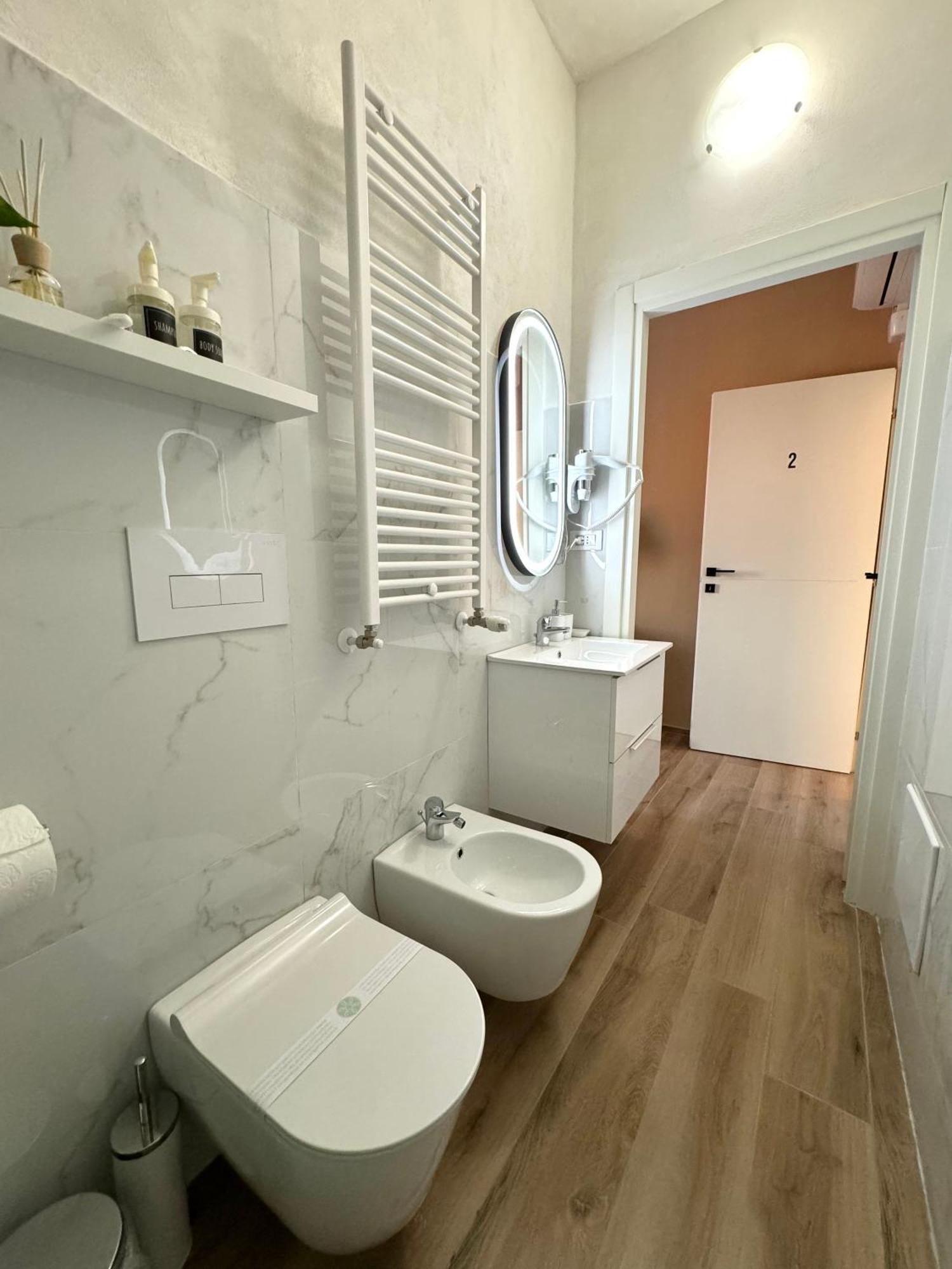 Serenity B&B 布雷西亚 外观 照片