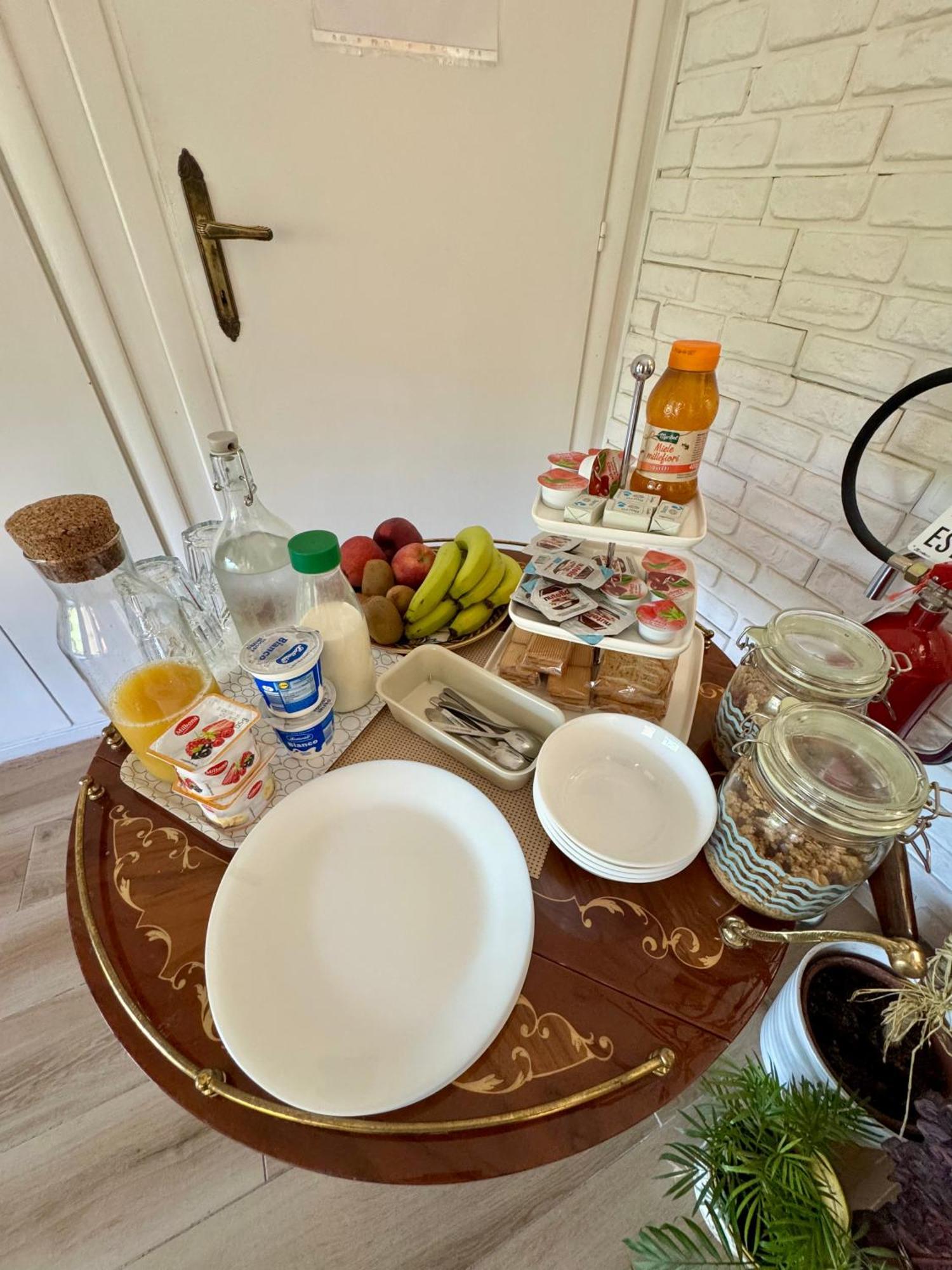 Serenity B&B 布雷西亚 外观 照片